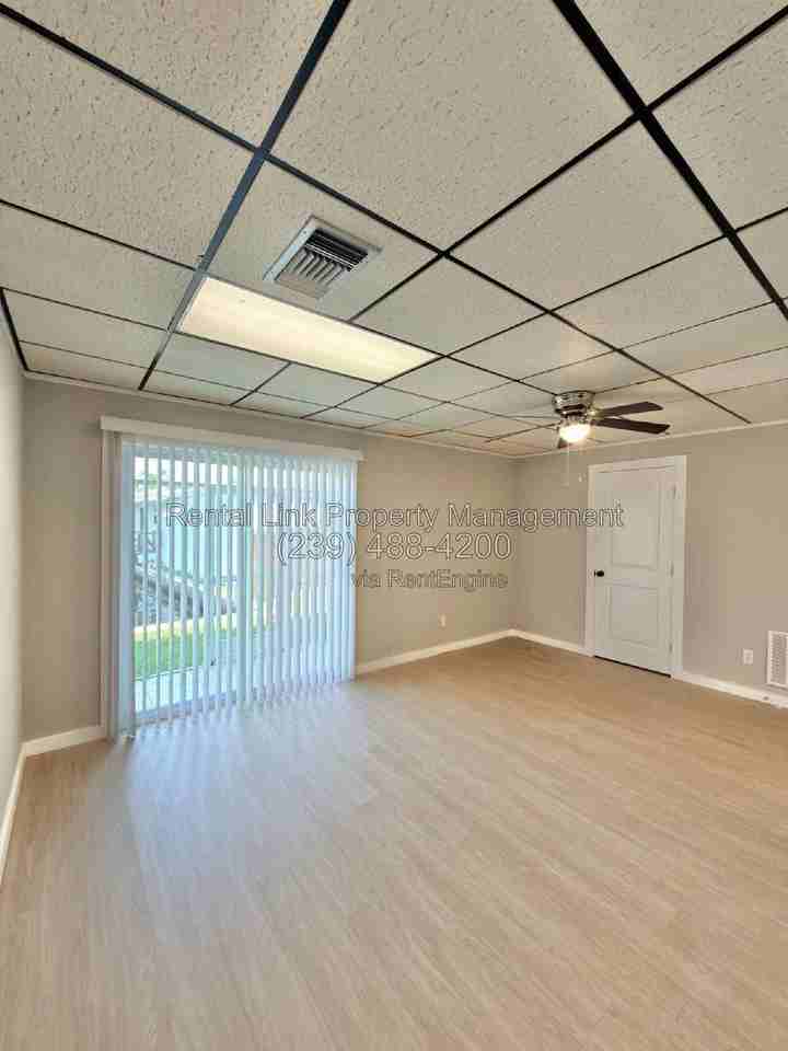 14938 Wise Way - Photo 3 of 31