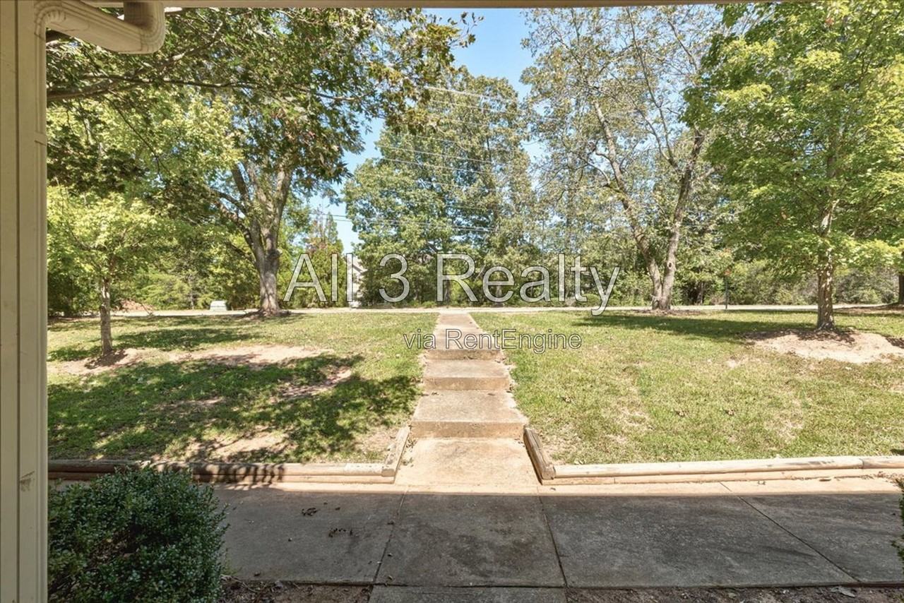 279 Christians Walk Unit B - Photo 6 of 28