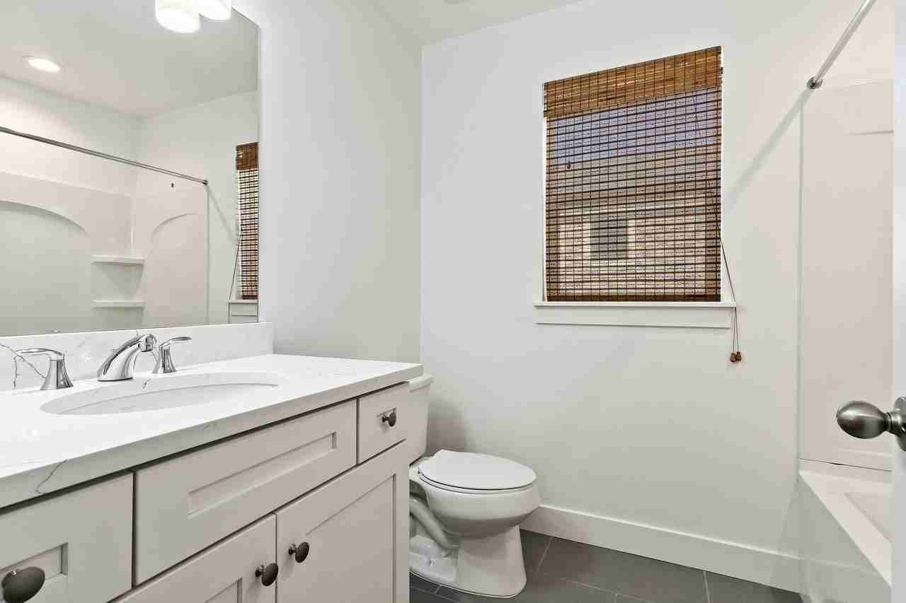 14806 S Queens Garden Ln - Photo 2 of 27