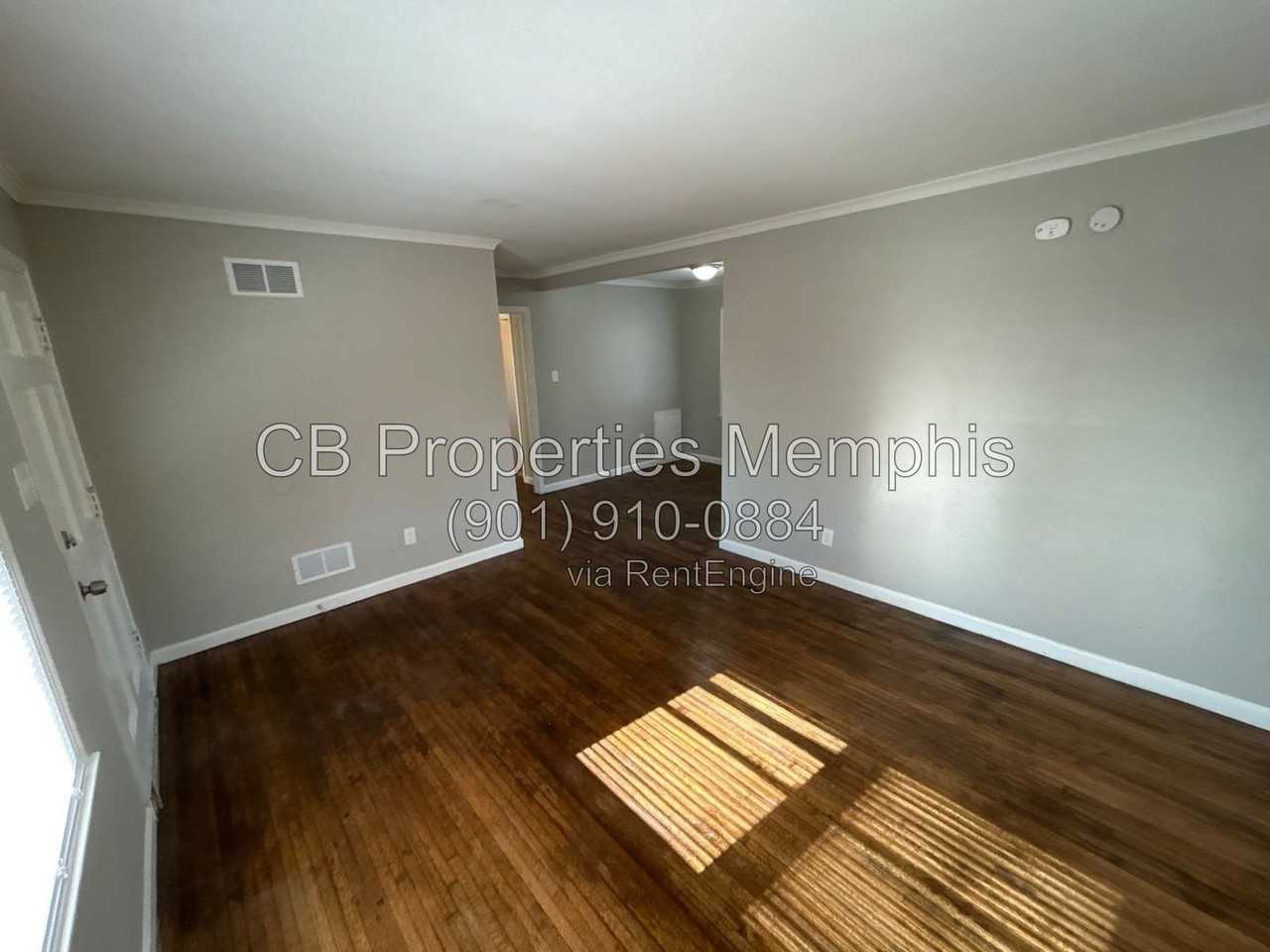 4006 Newton Dr - Photo 4 of 13