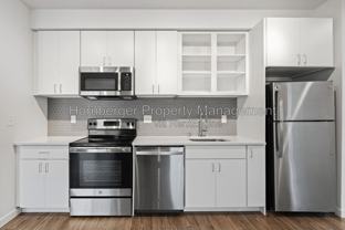 155 E Cleveland Ave #208 - Photo 1 of 1