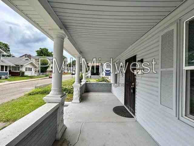 2623 Indianapolis Ave - Photo 4 of 26
