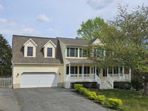 10 Lockwood Dr - Photo 1 of 1