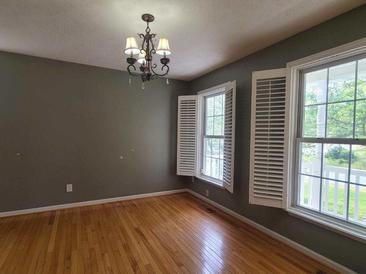 10 Lockwood Dr - Photo 6 of 44