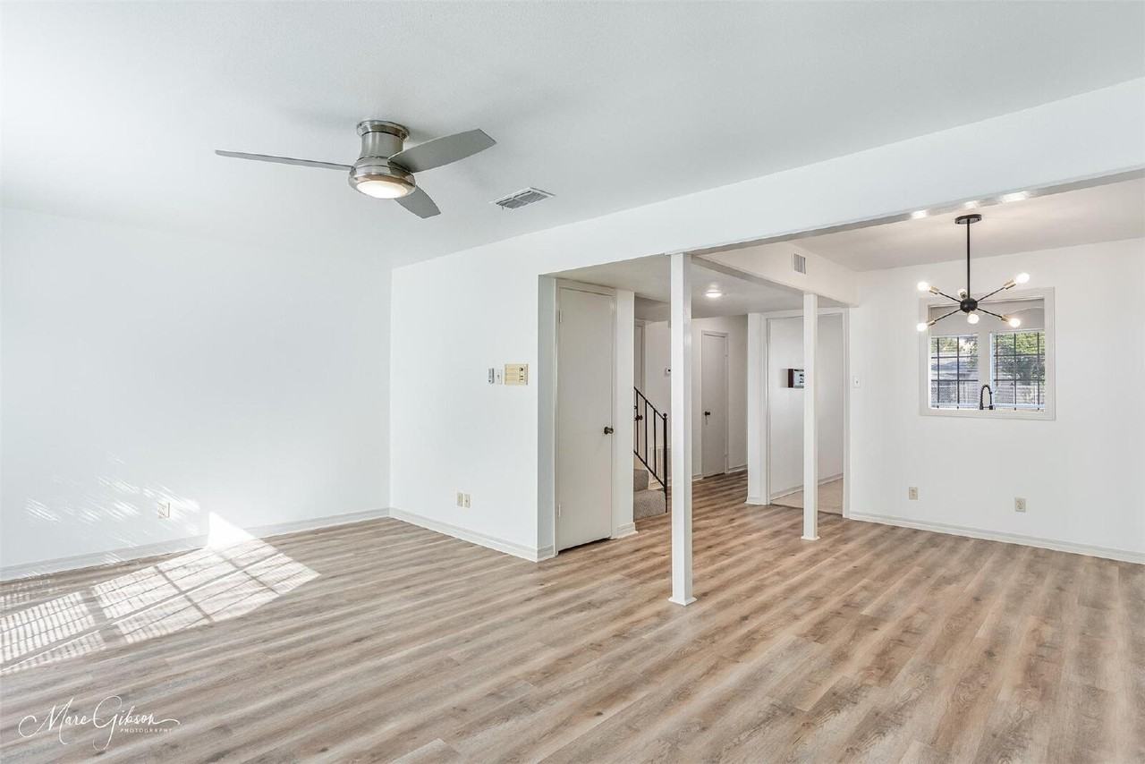 247 E Stephenson St - Photo 3 of 19
