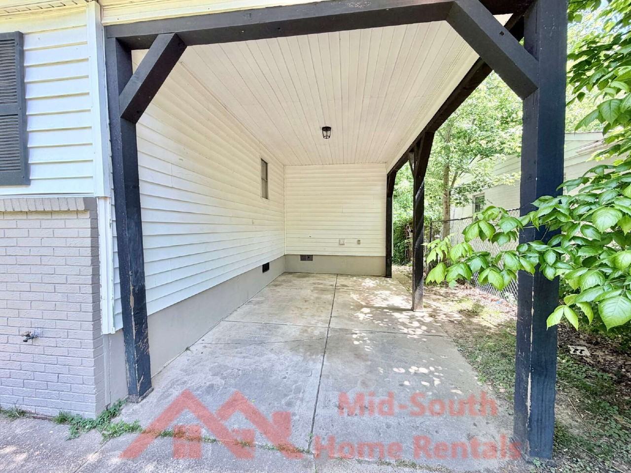 3682 Suzanne Dr - Photo 4 of 21