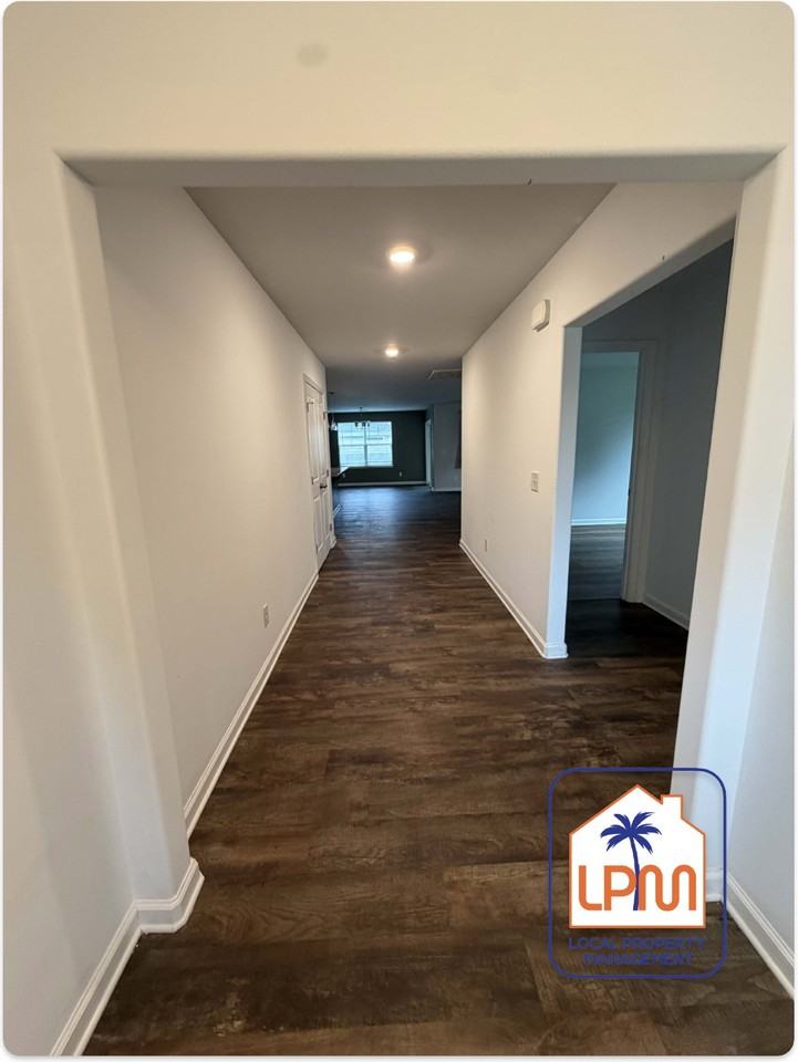 473 Volunteer Park Rd - Photo 2 of 19