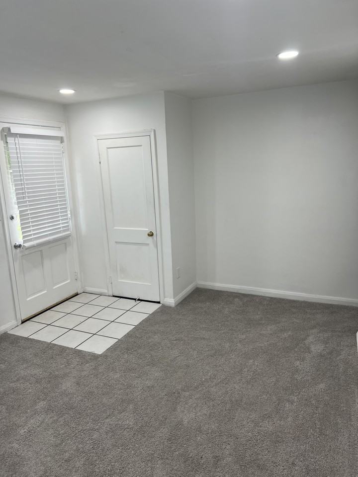 7230 Conley Street - Photo 4 of 38