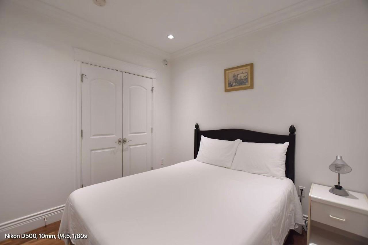 1151 West 21st Street - Photo 5 of 15