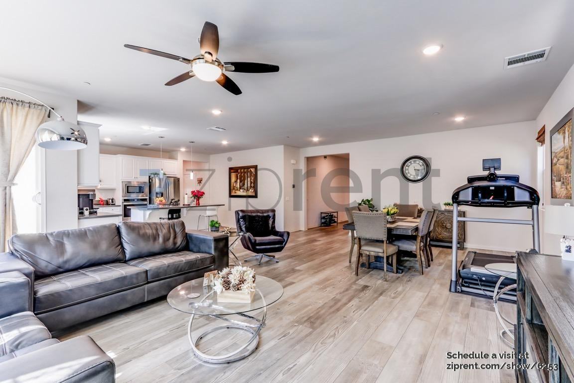 16116 Cook Ln - Photo 3 of 18