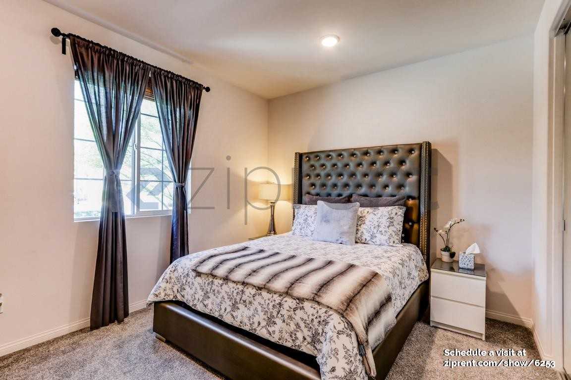 16116 Cook Ln - Photo 6 of 18