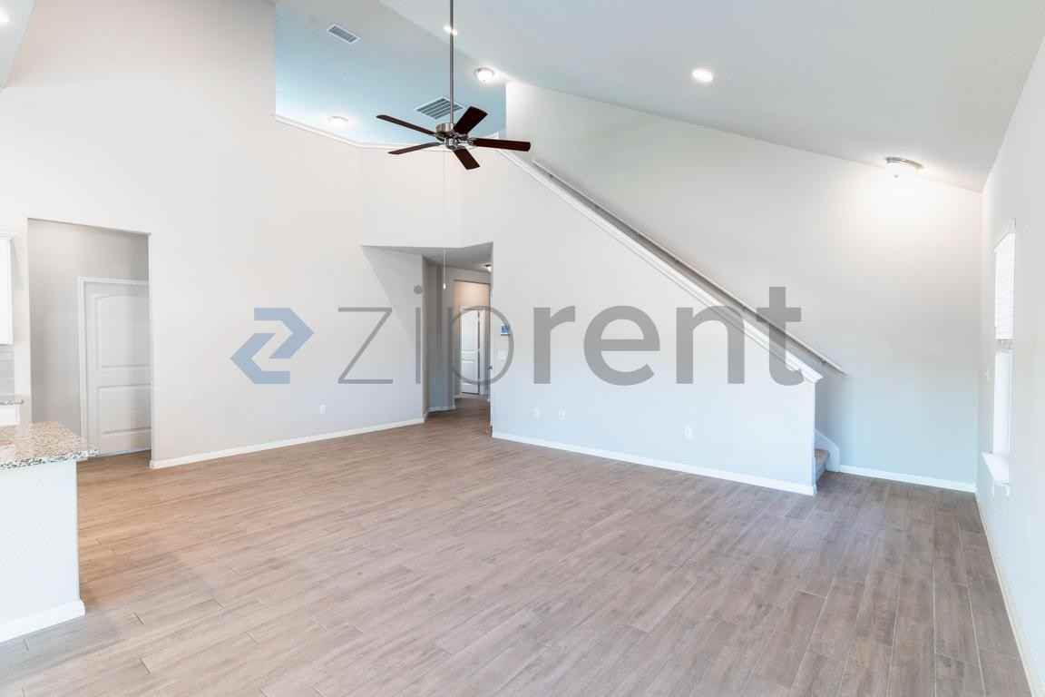 2412 Star Hill Ranch St - Photo 2 of 28