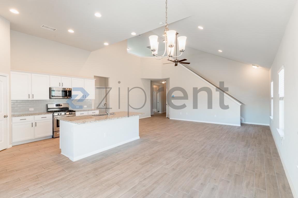 2412 Star Hill Ranch St - Photo 5 of 28