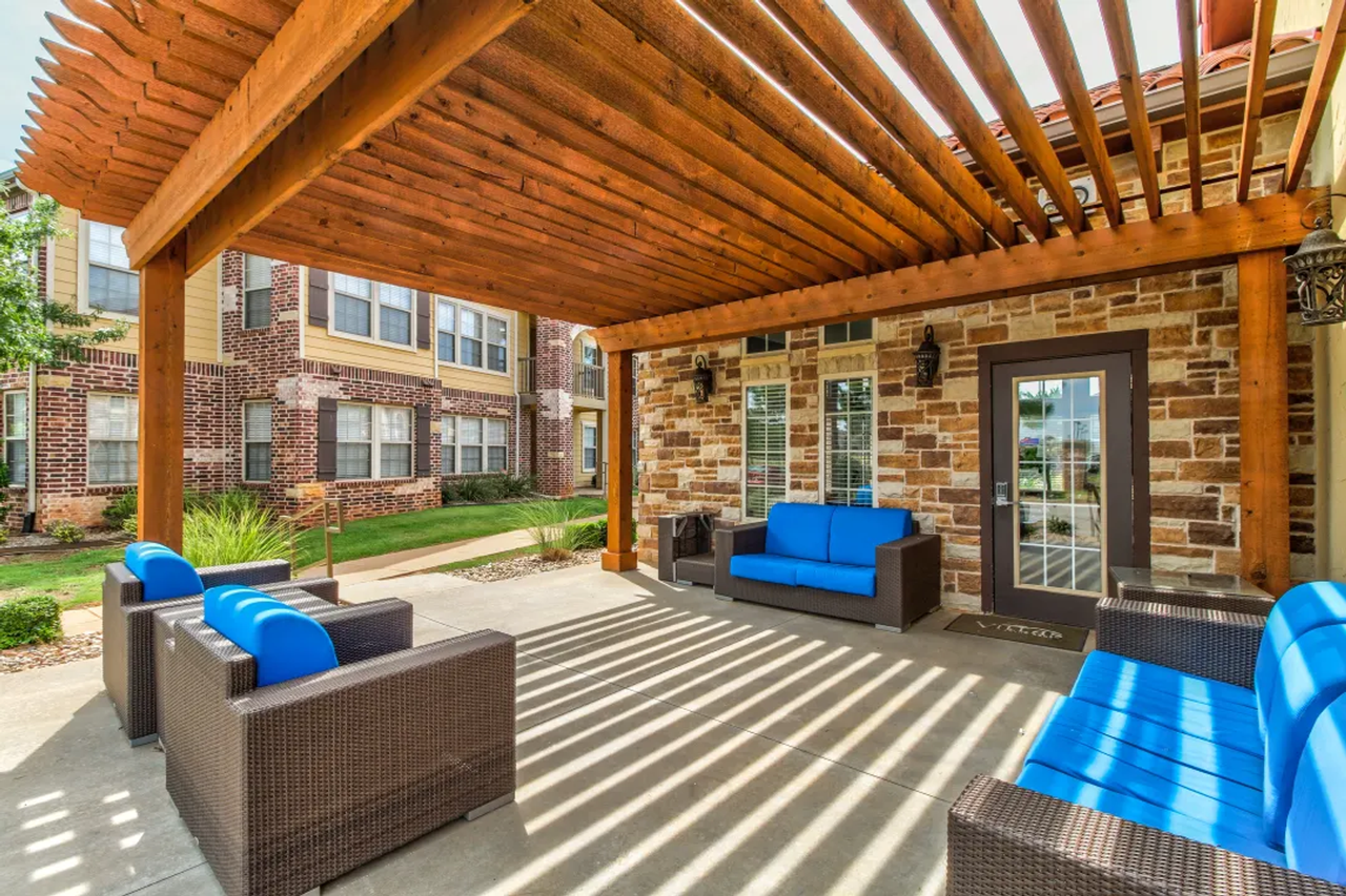 Villas at Canyon Ranch - Photo 4 of 50