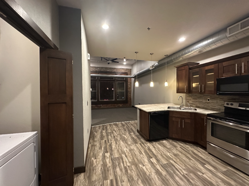 128 S Santa Fe Ave - Photo 5 of 15