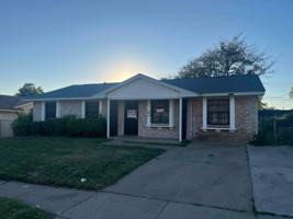 featured image of 6427 Moonhill Dr