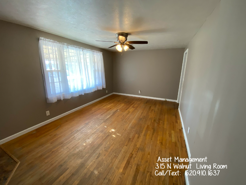315 N Walnut St - Photo 3 of 20