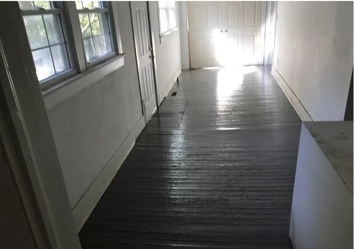 521 E Greer St - Photo 5 of 15