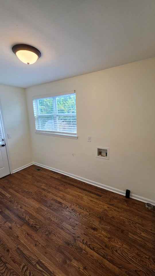 1006 Stainback Ave - Photo 5 of 11