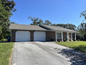 240 Kingswood Dr - Photo 1 of 1
