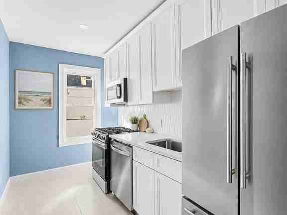 233 E Juniper Ave #30 - Photo 2 of 8