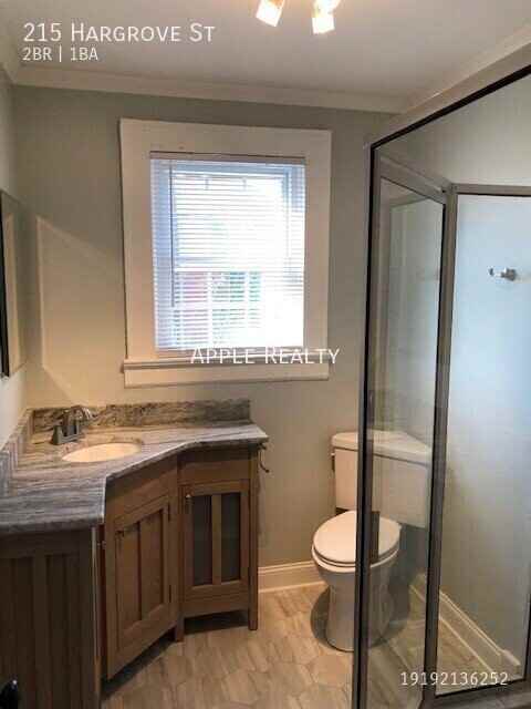 215 Hargrove St - Photo 5 of 19
