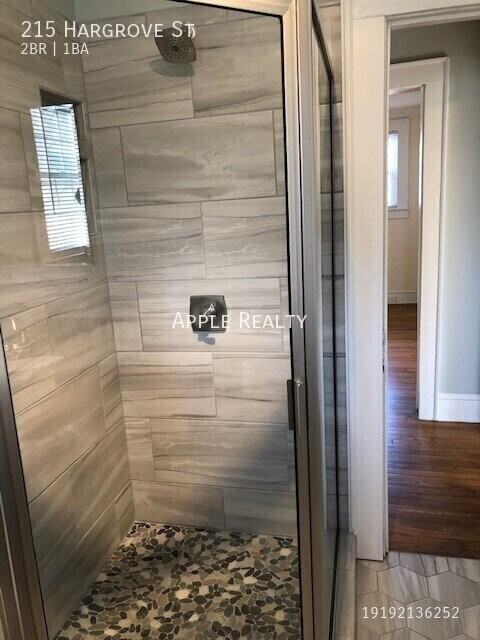 215 Hargrove St - Photo 7 of 19