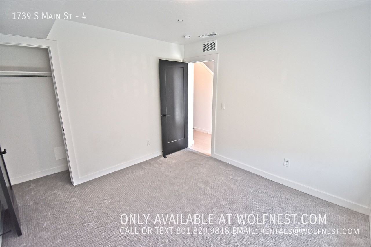 1739 S Main St #4 - Photo 5 of 39