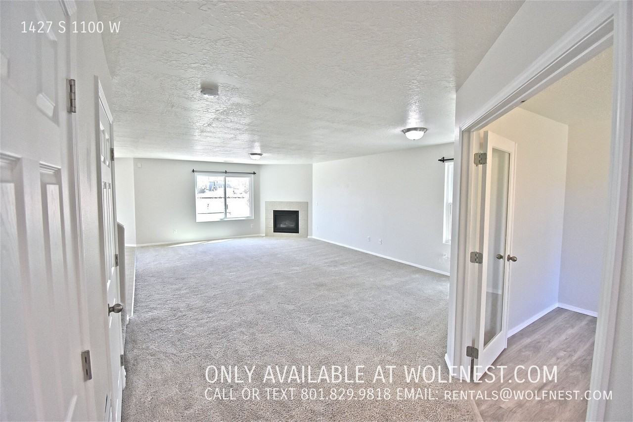 1427 S 1100 W - Photo 2 of 43