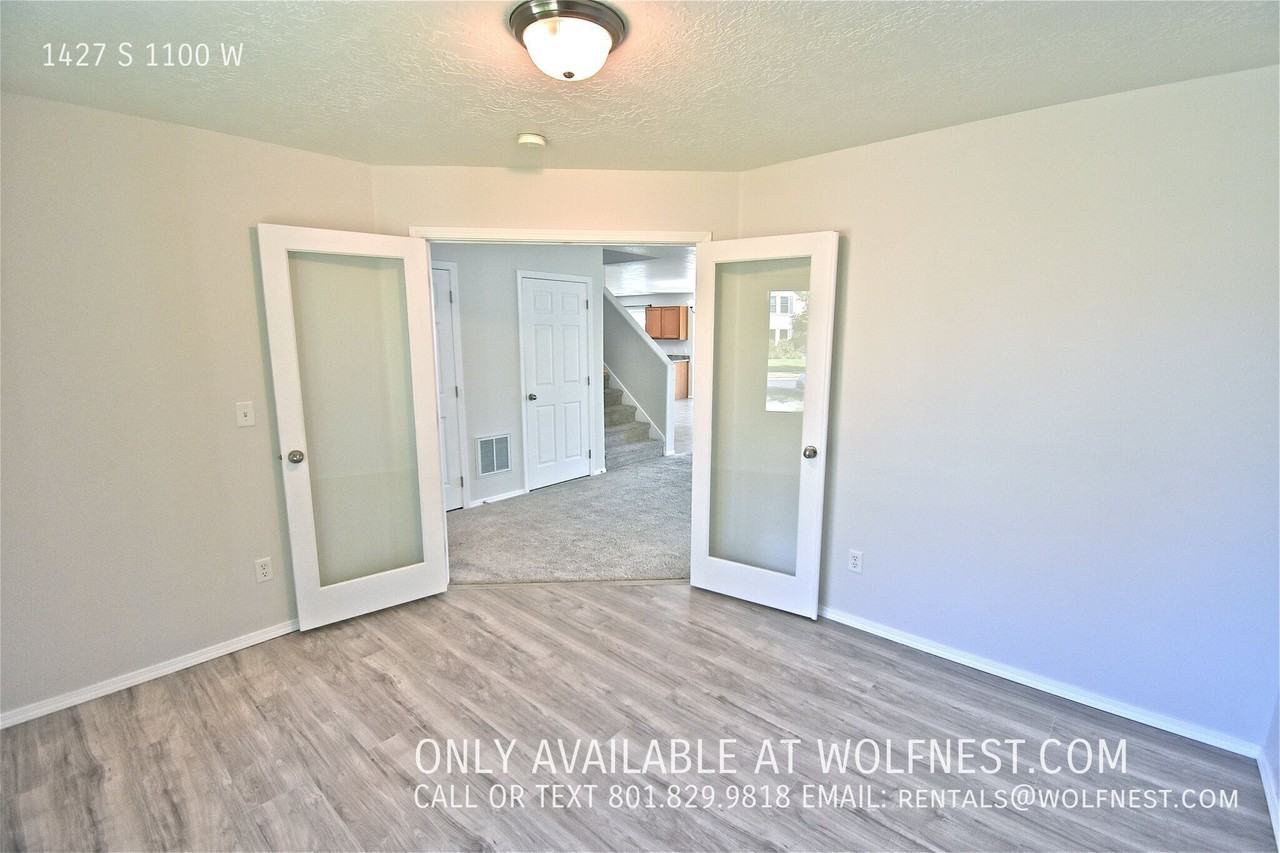 1427 S 1100 W - Photo 5 of 43