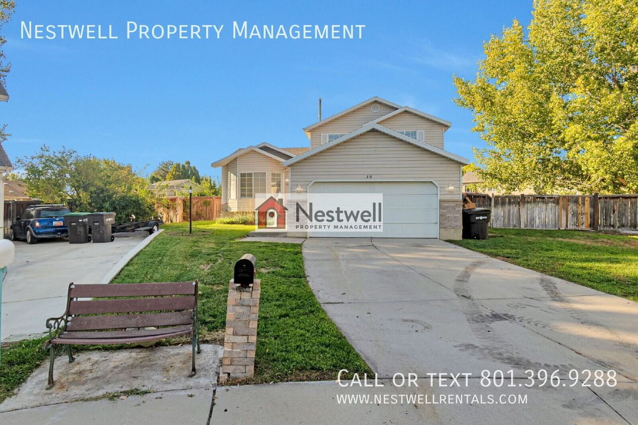 318 S 1740 W - Photo 3 of 31