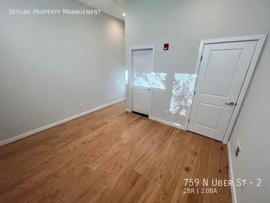 759 N Uber St #2 - Photo 7 of 14