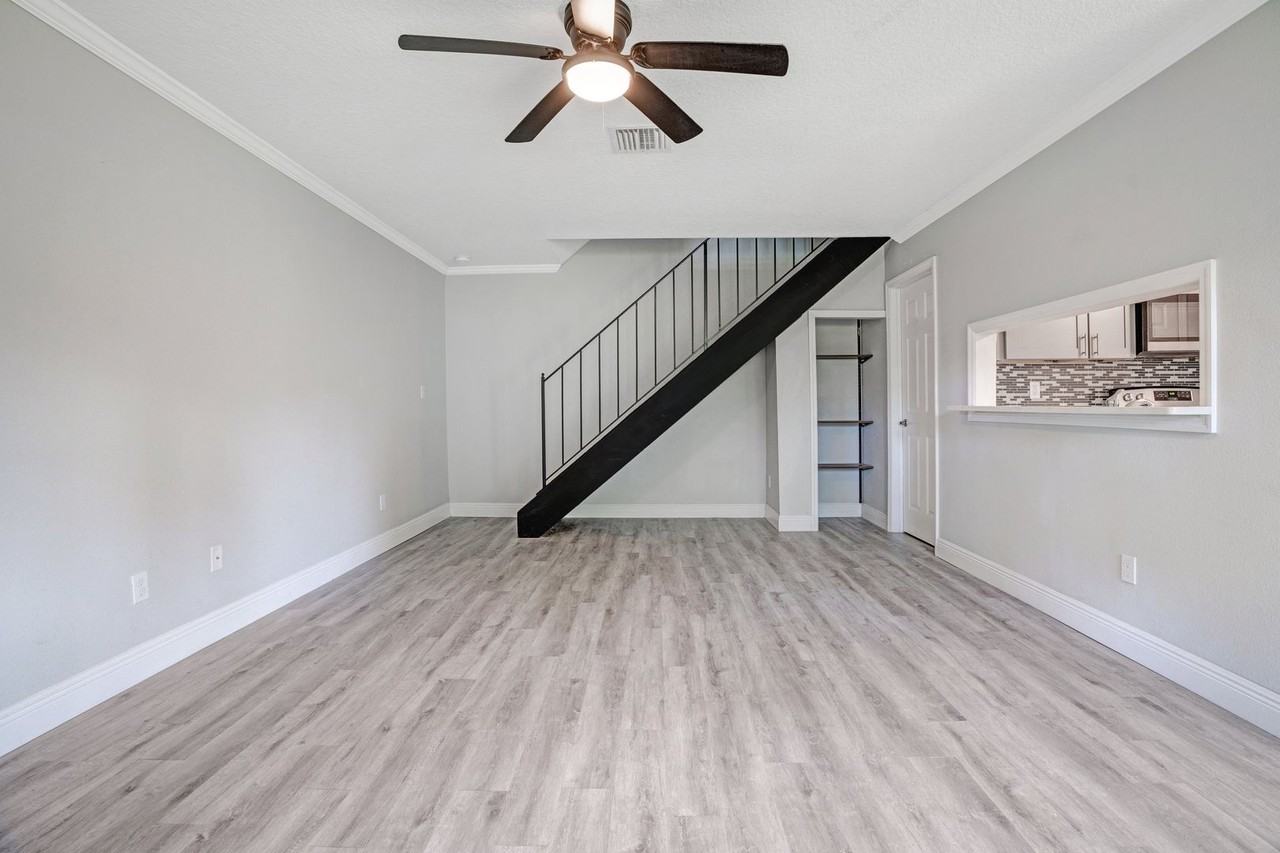 4274 Pinebark Ave #3 - Photo 5 of 17