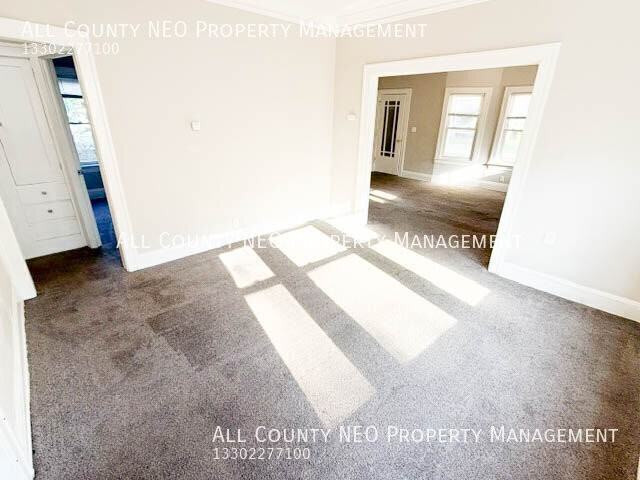 11724 Imperial Ave - Photo 4 of 14