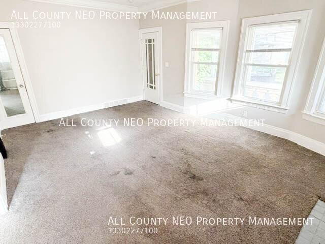 11724 Imperial Ave - Photo 7 of 14