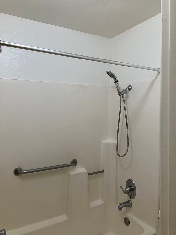 1059 Aspen Way #11 - Photo 3 of 9