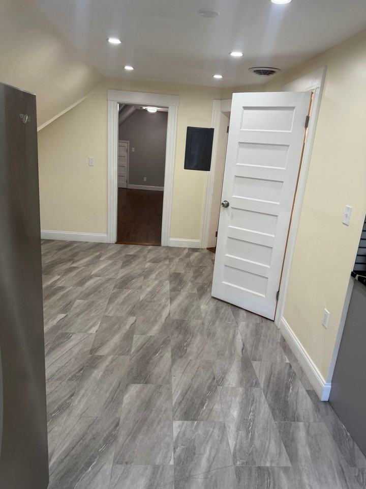78 Milne St #1 - Photo 6 of 6