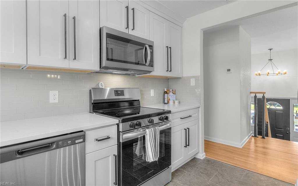 3048 John Hancock Dr - Photo 5 of 6