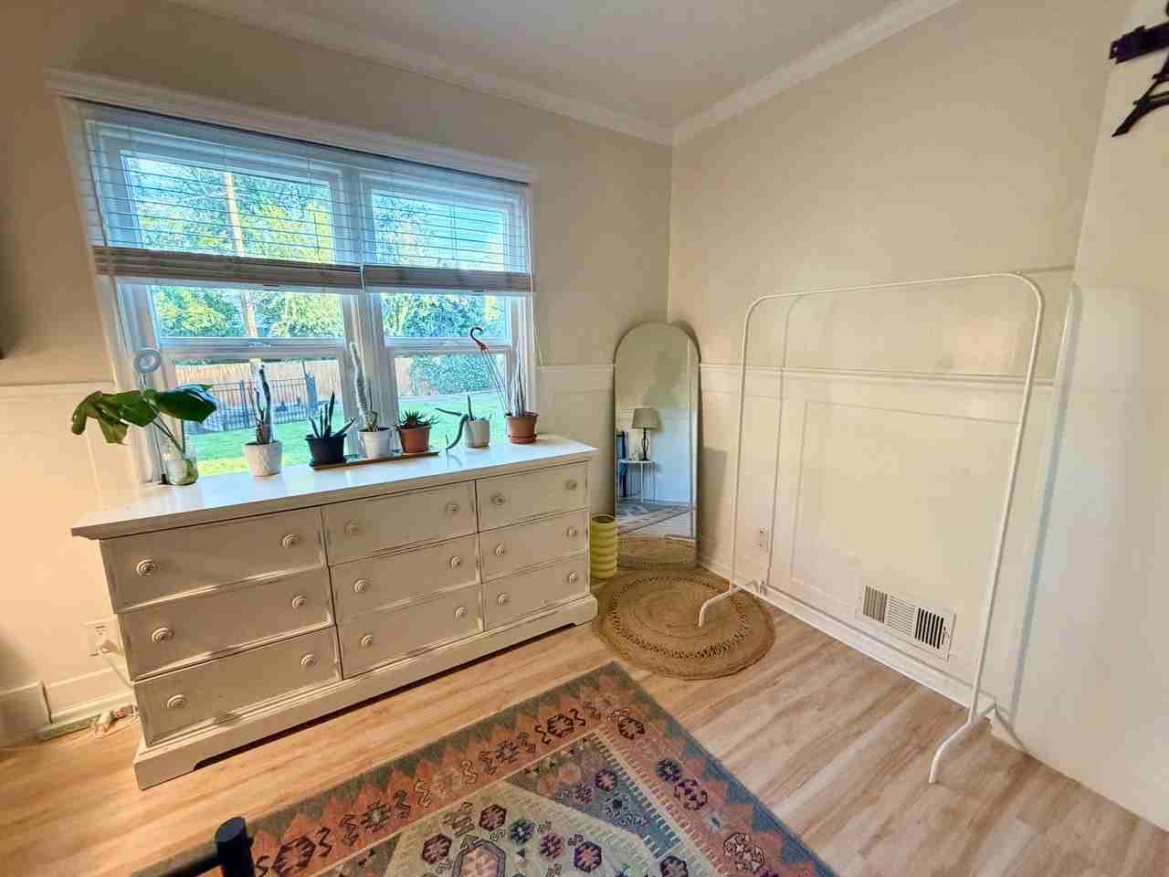 1255 E Logan Ave #TOP - Photo 2 of 6