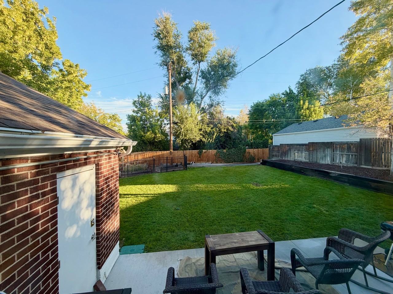 1255 E Logan Ave #TOP - Photo 3 of 6