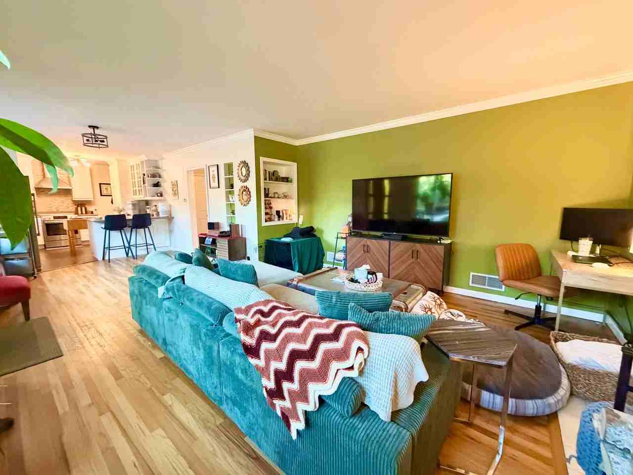 1255 E Logan Ave #TOP - Photo 6 of 6