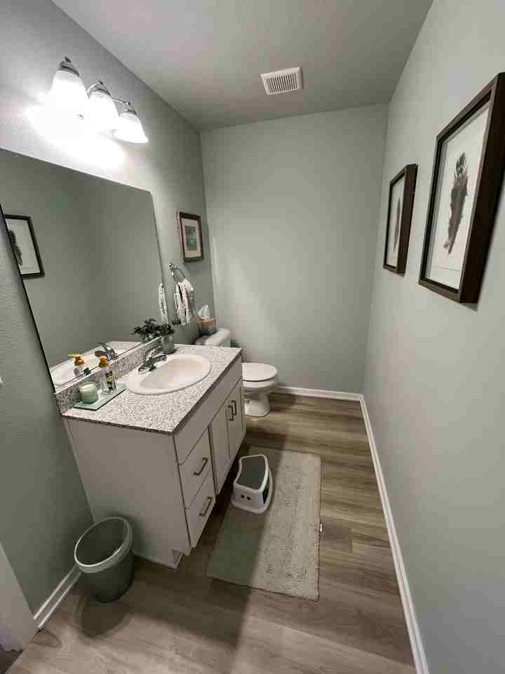 225 Nw Greenwood Pl - Photo 3 of 16