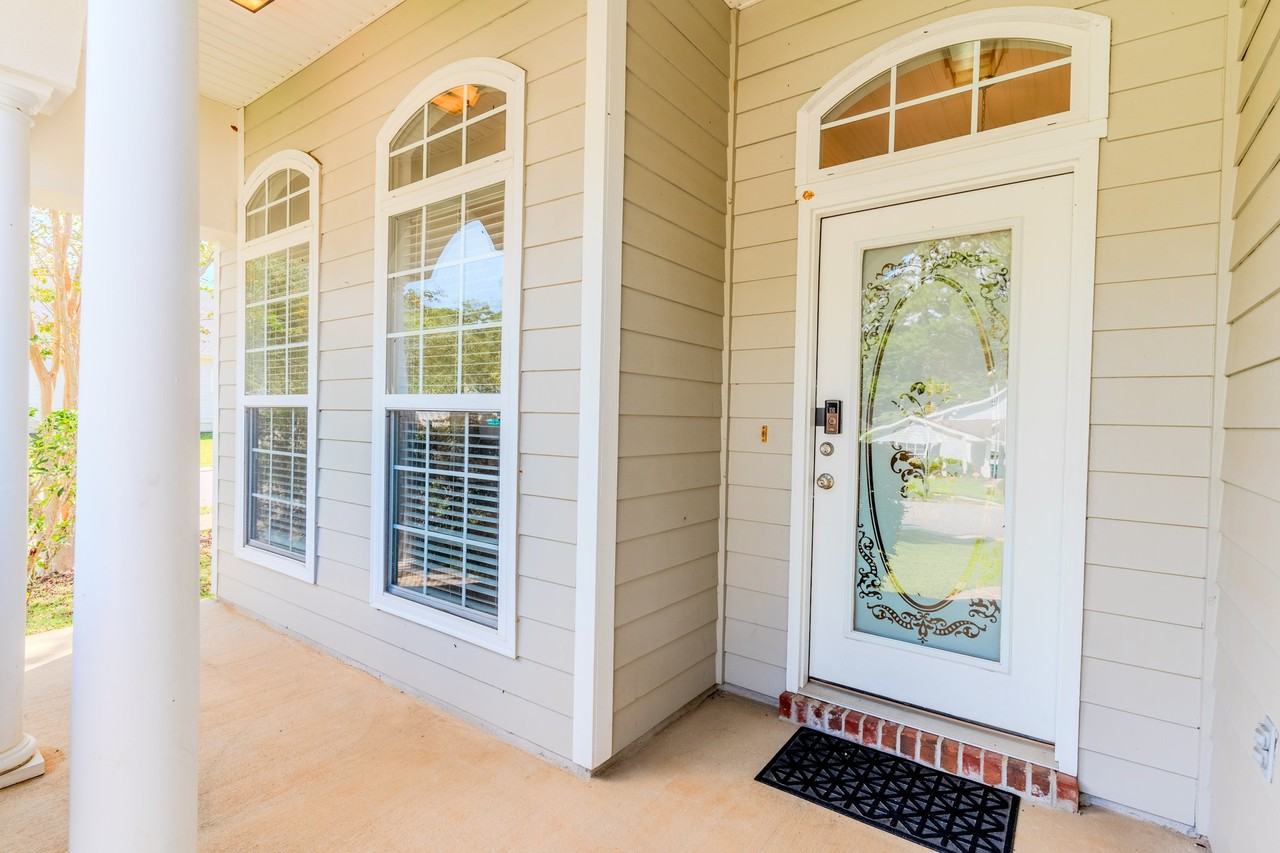 8395 Ivy Mill Way - Photo 2 of 20