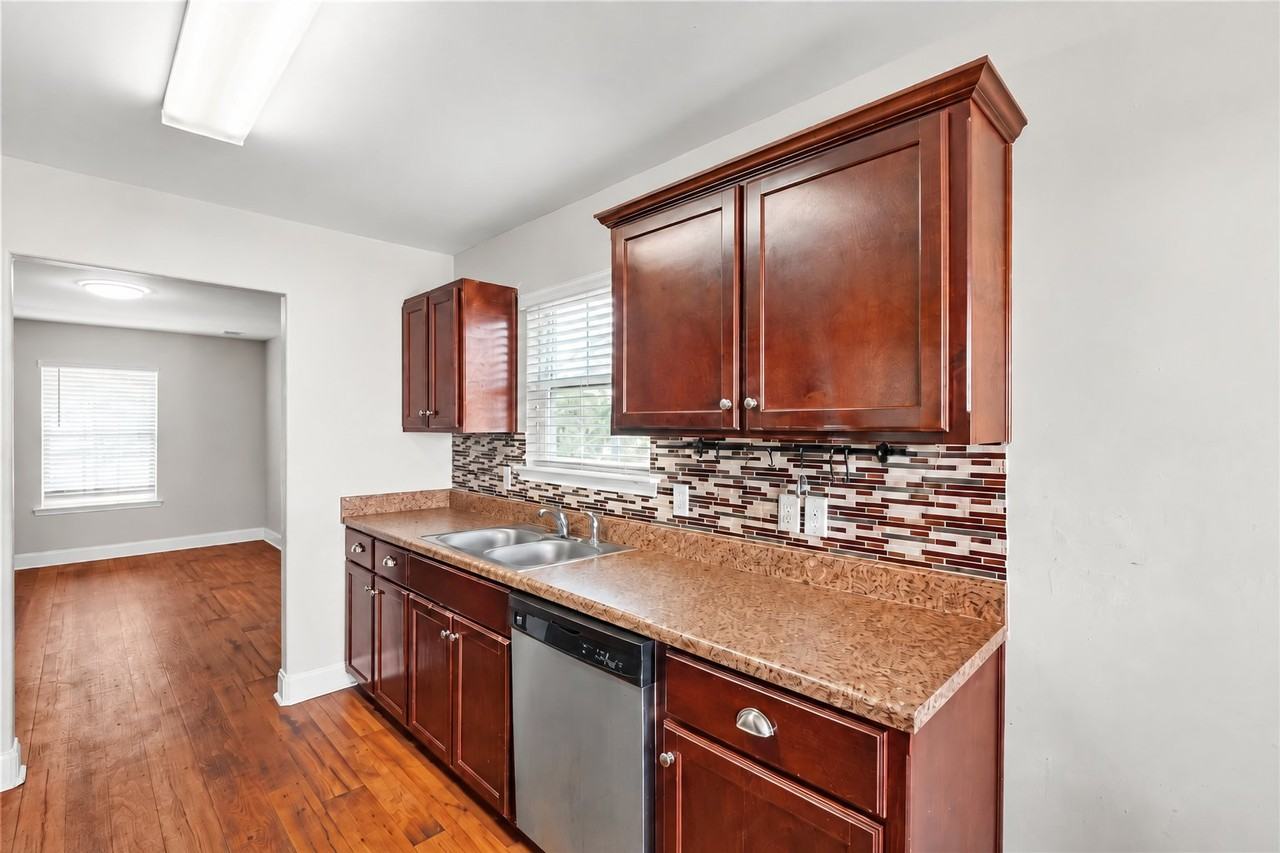 7 Fiore Dr - Photo 7 of 16