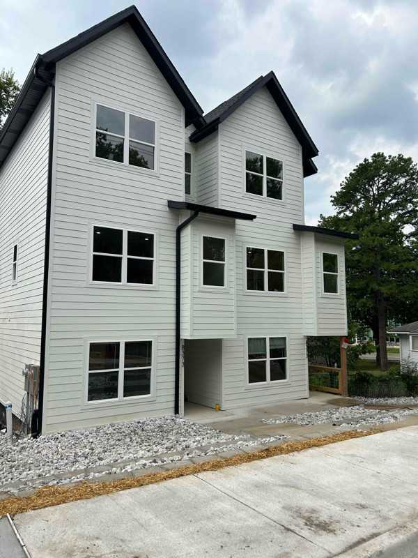 306 S West Ave #1