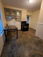 featured image of 478 Glenwood Ave #UPPER