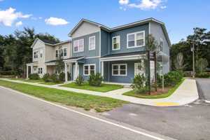 featured image of 5739 Murray Dr #3