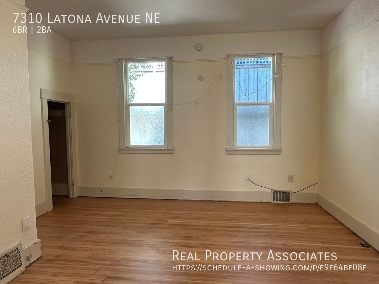 7310 Latona Ave Ne - Photo 7 of 50