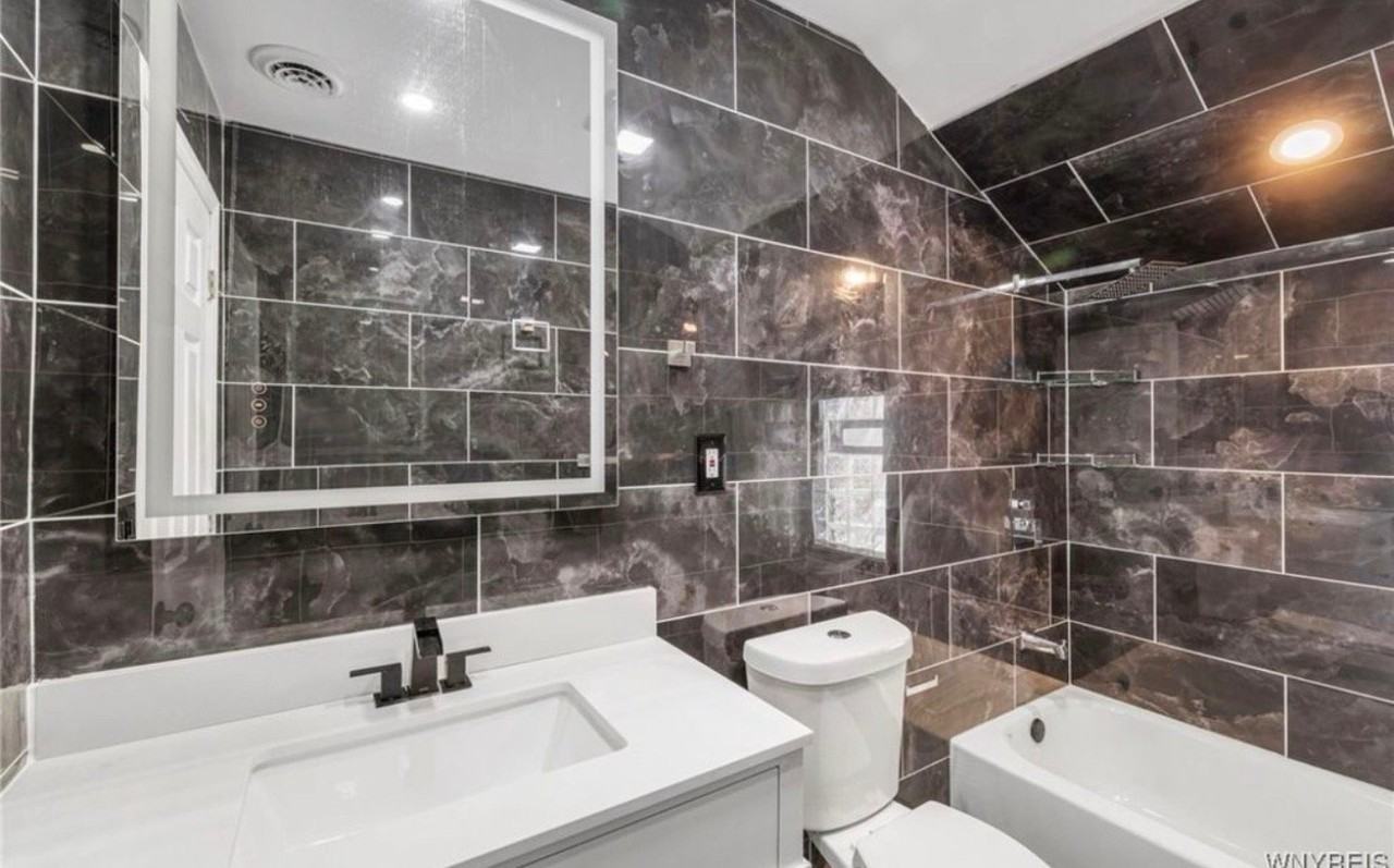 517 Goodyear Ave - Photo 3 of 6