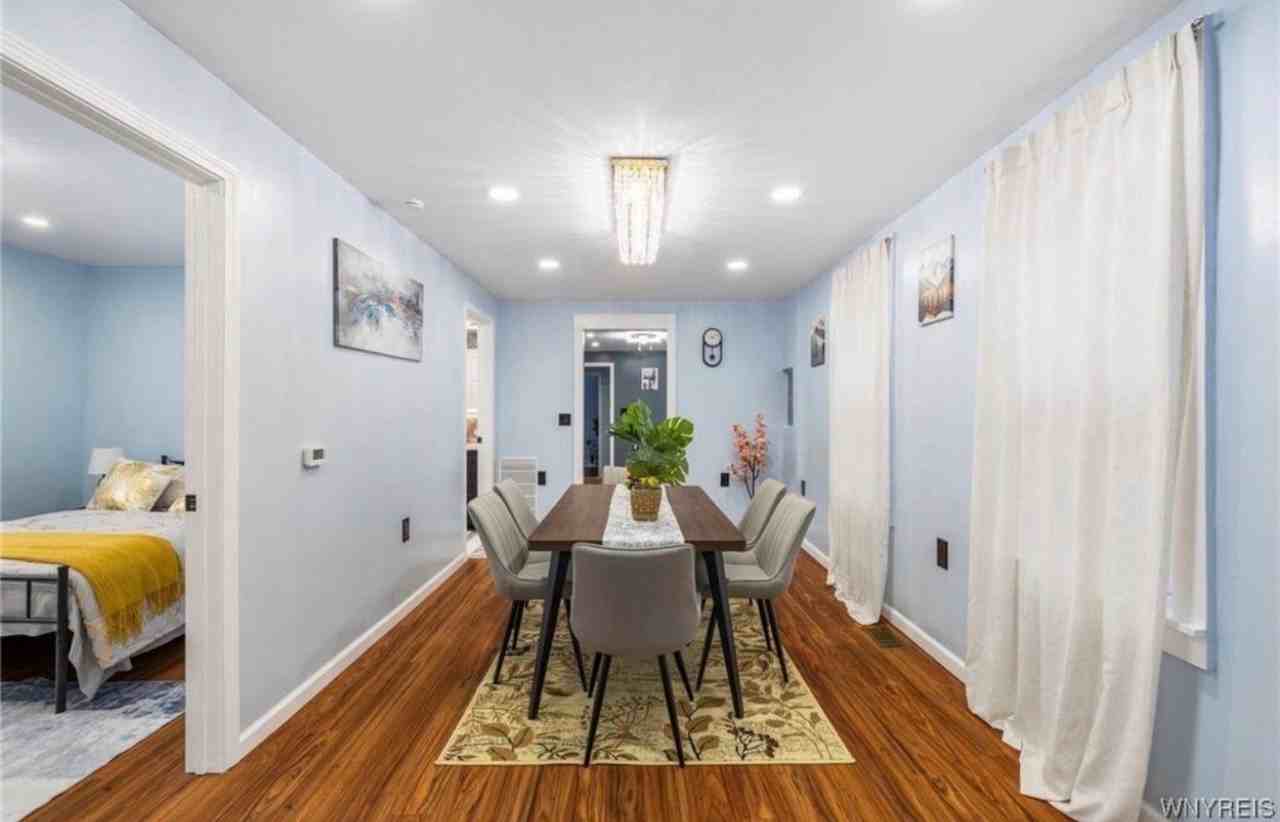 517 Goodyear Ave - Photo 5 of 6